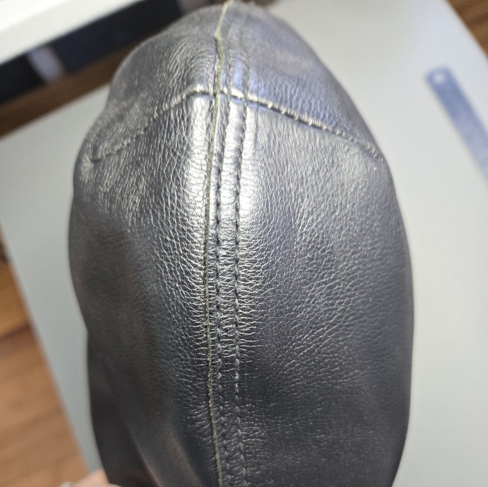 ​⭐ BUNDLE DEAL: Madewell Leather Shoulder Bag+ Matching Coin Purse ⭐ - Picture 5 of 12
